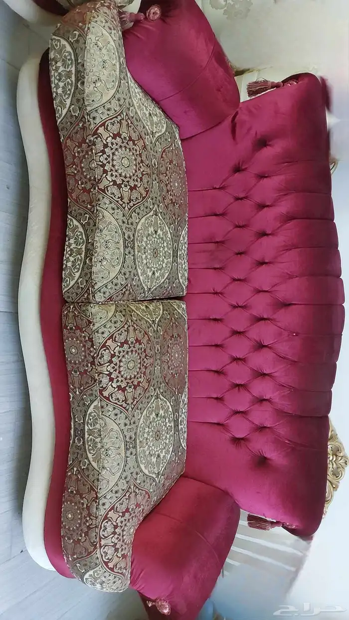 كنب عودي للبيع 0