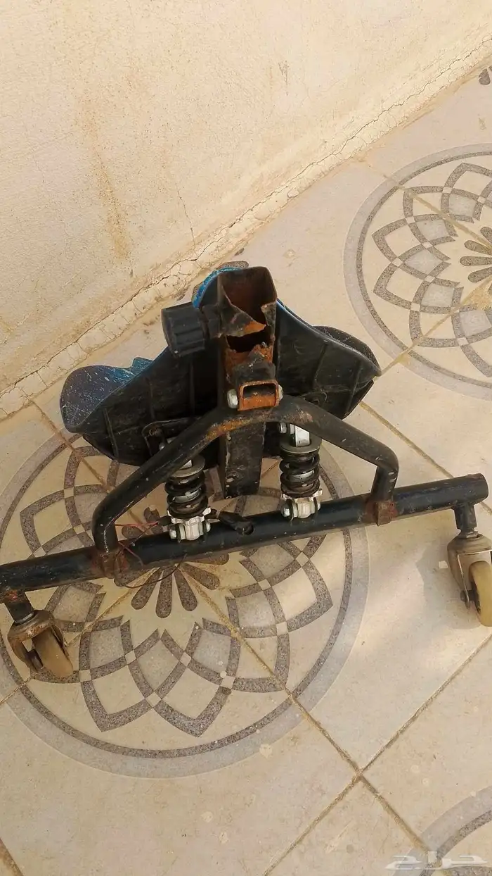 سكوتر للبيع يبغاه كرسي جديد 2