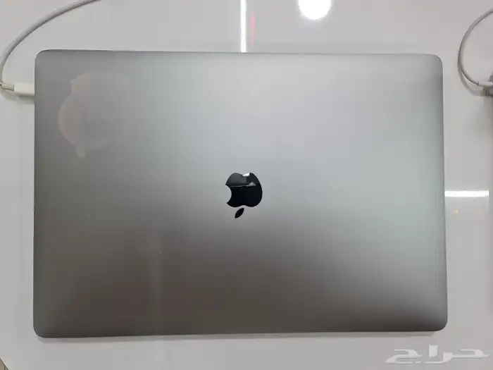 MacBook Pro   16inch Retina display 16GB ram 500gb SSD 9