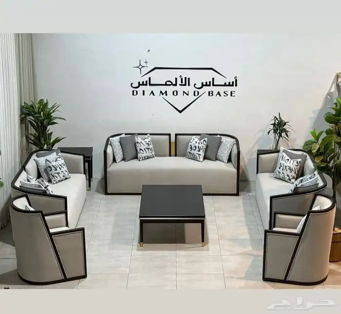 مفروشات الرياض  تفصيل جميع انواع الكنب والجلسات الارضي والس 9