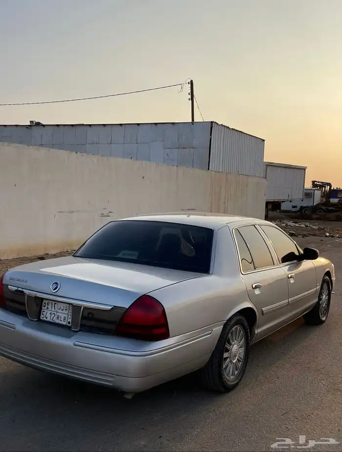 فرود ماركيز 2010 1