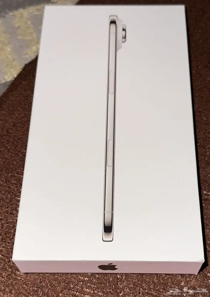 ايفون 17 اير   256GB ذهبي 0