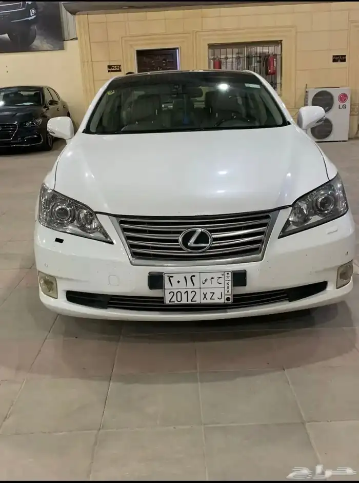 لكزس 2012 0