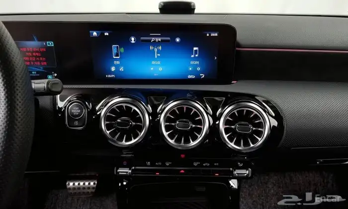 A35 AMG 4MATIC مرسيدس 11