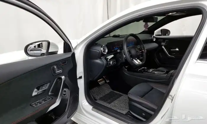 A35 AMG 4MATIC مرسيدس 9