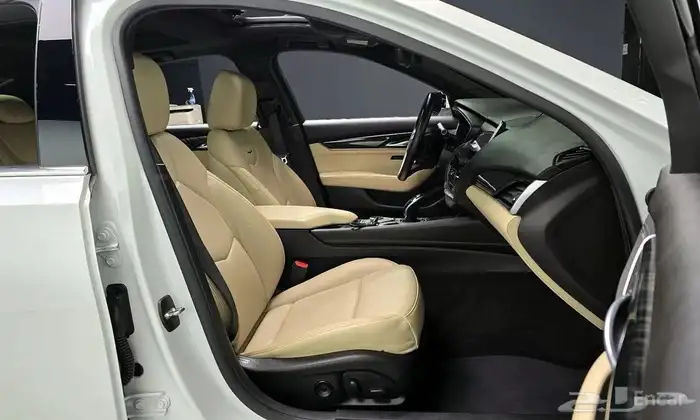 كاديلاك CT5 2.0 Premium Luxury 2022 - وارد كوريا 17