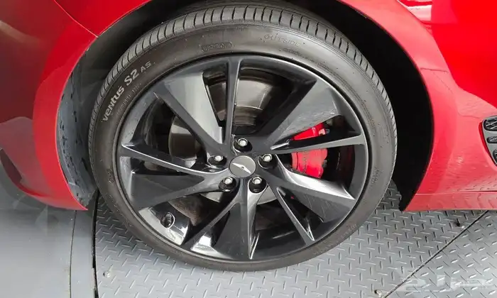 جنيسيس G70 3.3T دفع رباعي 6