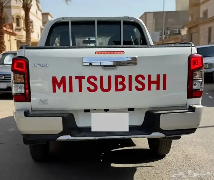 مستوبيشي 2023 2