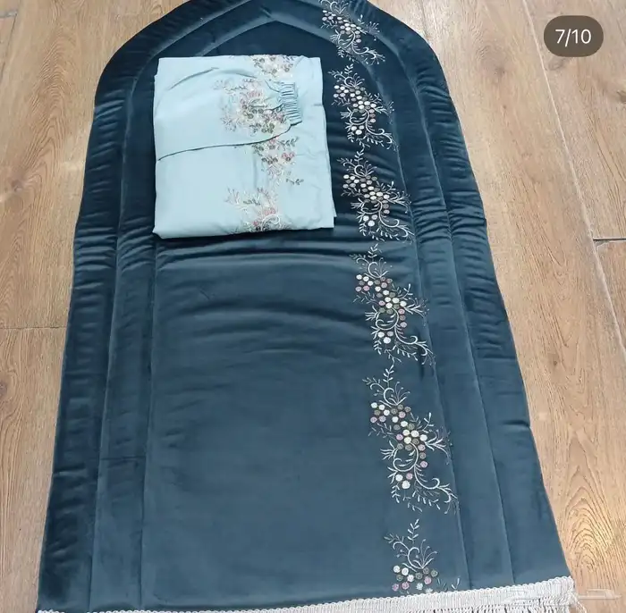 سجادات صلاه طقم 11