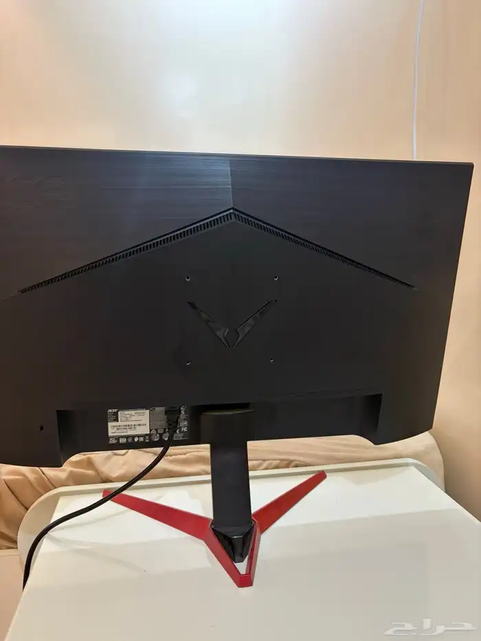 شاشة قيمنق أو مكتبية 1