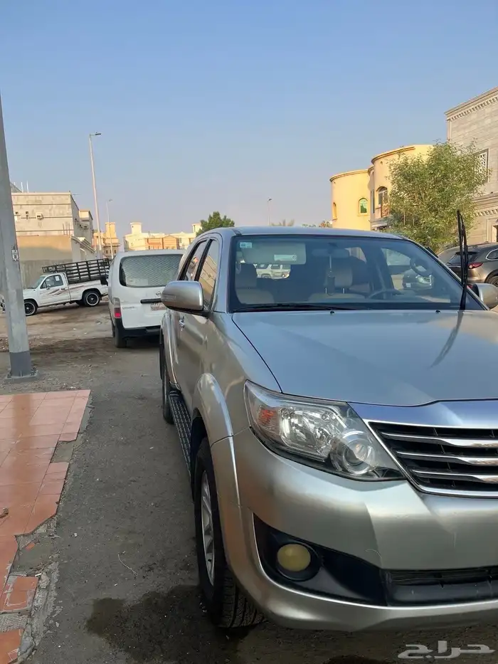 سياره مديل 2014 للبيع جده 4