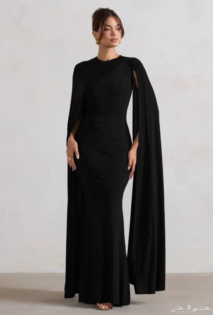 فستان أسود فخم ناعم من فوغاكلوست 2