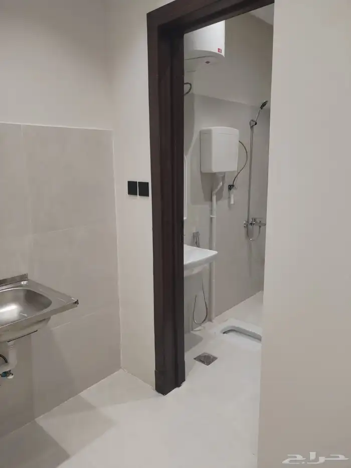 شقق عزاب للايجار بحي الخير شمال الرياض 12