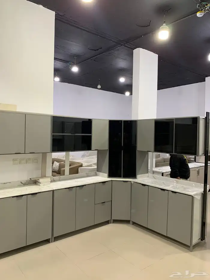 مطابخ جديده جاهزه تتوفر جميع الألوان رخام جلكسي ب2800 شامل ا 0