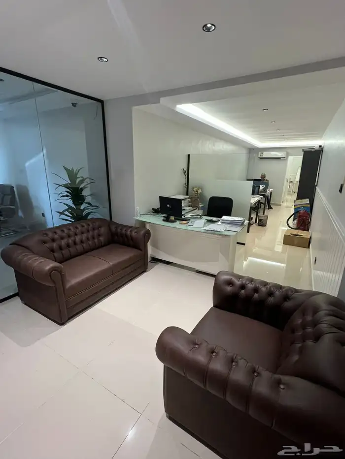 اثاث الم تبي  نب جلد طقم فخم متوفر  ل الون و اش ال موجود 9