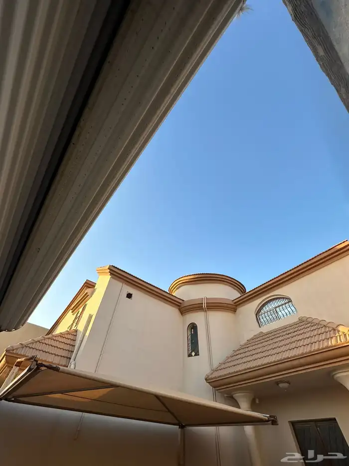 للبيع فيلا سكنية باجاء 5