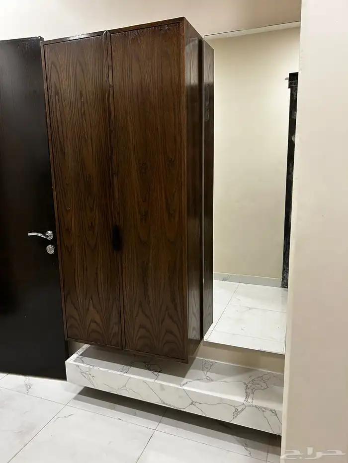 دولاب عبايات 2