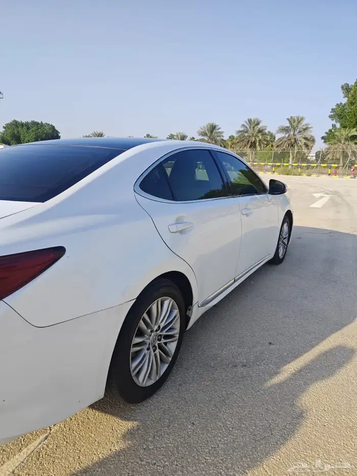 لكزس ES350 2016 9
