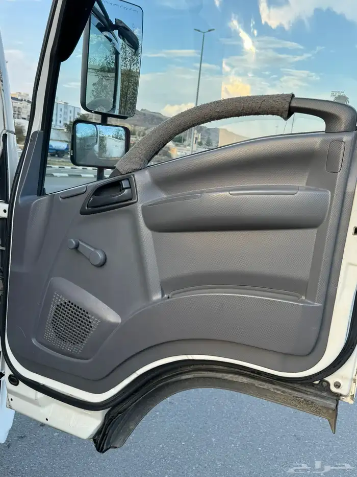 سطحه للبيع مديل 2015 5