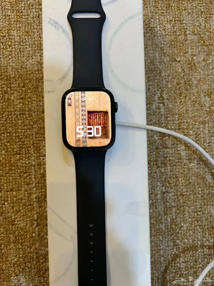 ساعة Apple Watch 0