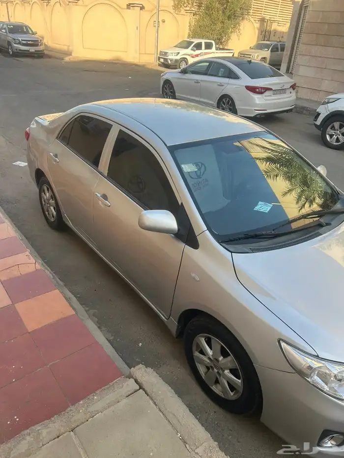 كورولا 2012 للبيع 1