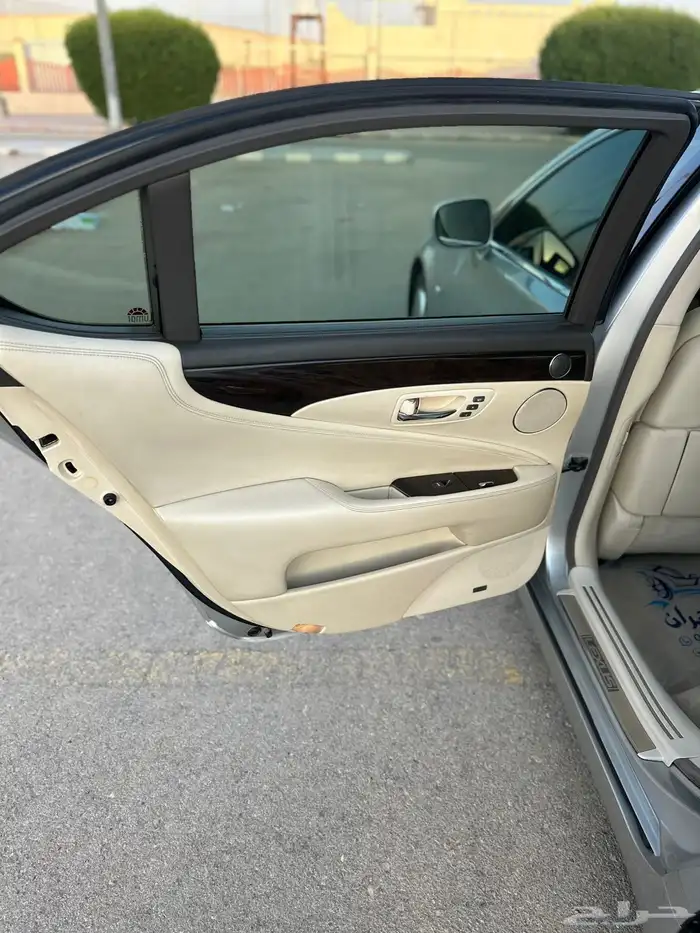 لكزس LS - 2007 28
