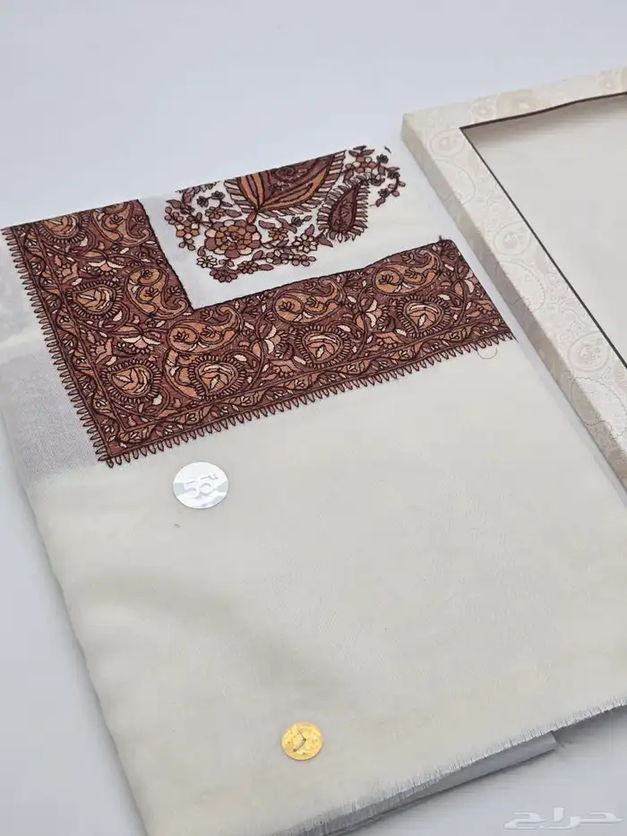 شالات اللمسه الملكيه وأقمشة شتويه بعروض خاصه 17