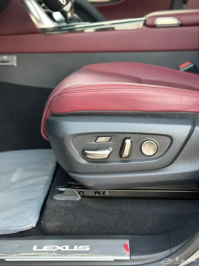 لكزس LX600 2022 BA سعودي شبه جديد 17