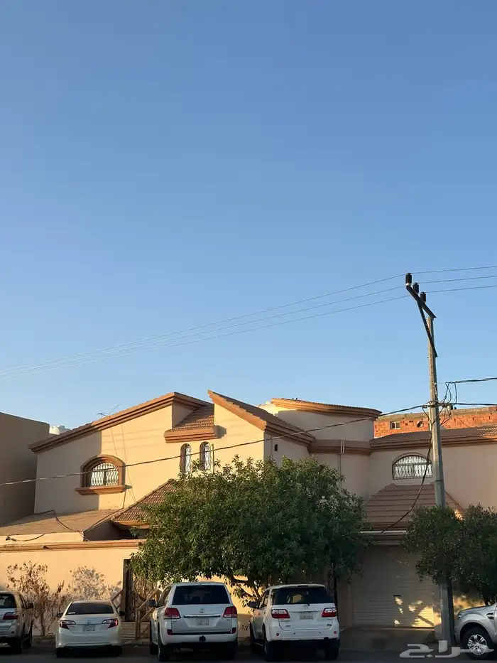 للبيع فيلا سكنية باجاء 8