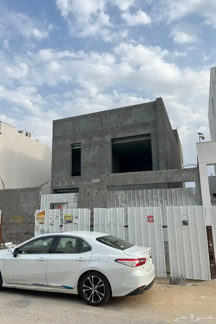 دبلوكس في دانة الرامس B 0