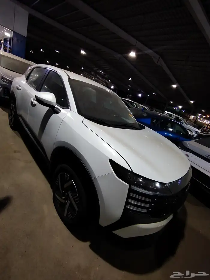 نيسان كيكس 2025 ستاندر 1