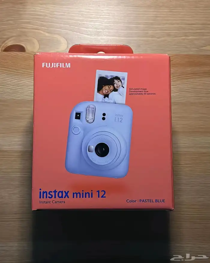 كاميرا instax أزرق   جديدة لم تستخدم من قبل 1