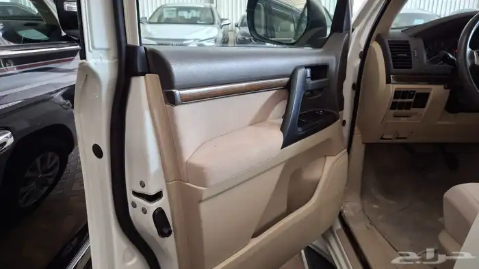 تويوتا لاندكروزر 2020 GXR مستعملة مفحوصة مضمونة 5