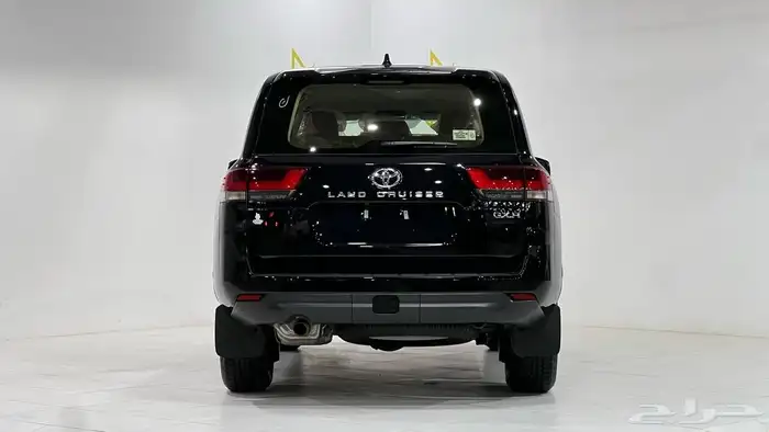 تويوتا لاندكروزر GX.R.2025هدد تنفس طبيعي خليجي بنزين 5