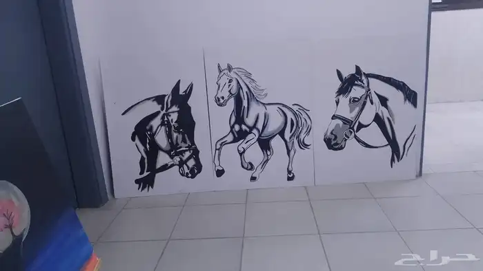 رسام رسم جدران مشاريع طلاب تصميم طباعه ملابس للحفلات 17