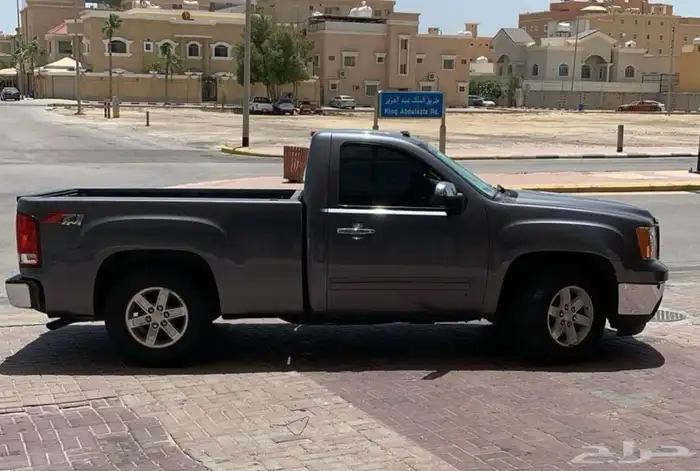 جمس سيرا 2011 نظيف للبيع 8