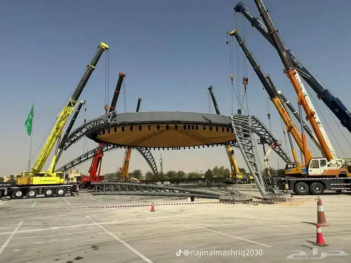 كرين 50. طن كرين 100 طن للايجار بجميع انواعها 3