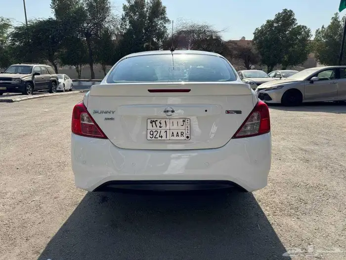 نيسان صني 2022 للبيع مالك اول 6