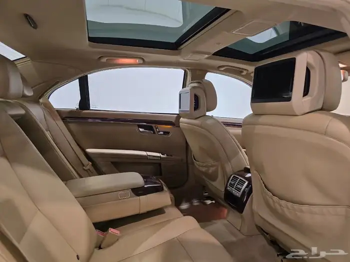 مرسيدس S350 موديل 2012 بحالة ممتازة 9