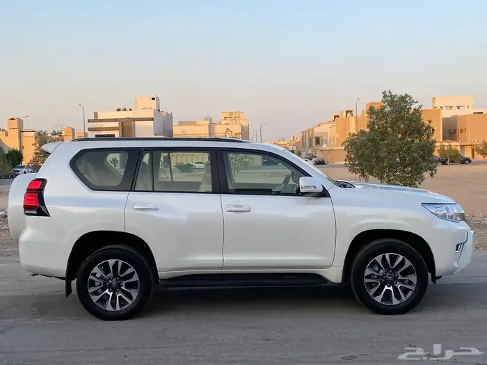 تايوتا برادو 2022 6V نص فل كامل وكالة 5