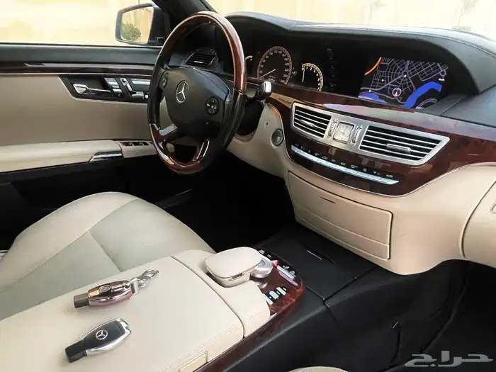 مرسيدس S500 2009 مخزنة 18