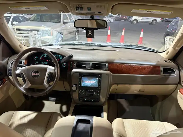 جمس يوكن SLT 2012 11