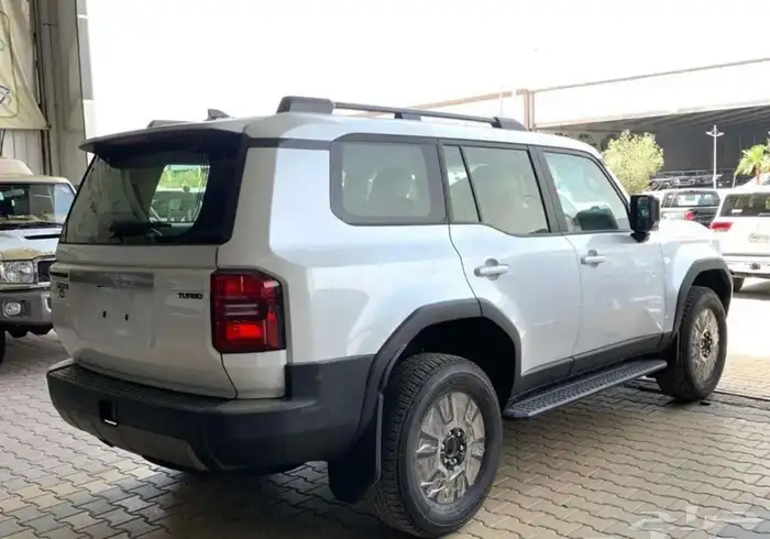 تويوتا برادو 2025 TXL2 بنزين 1