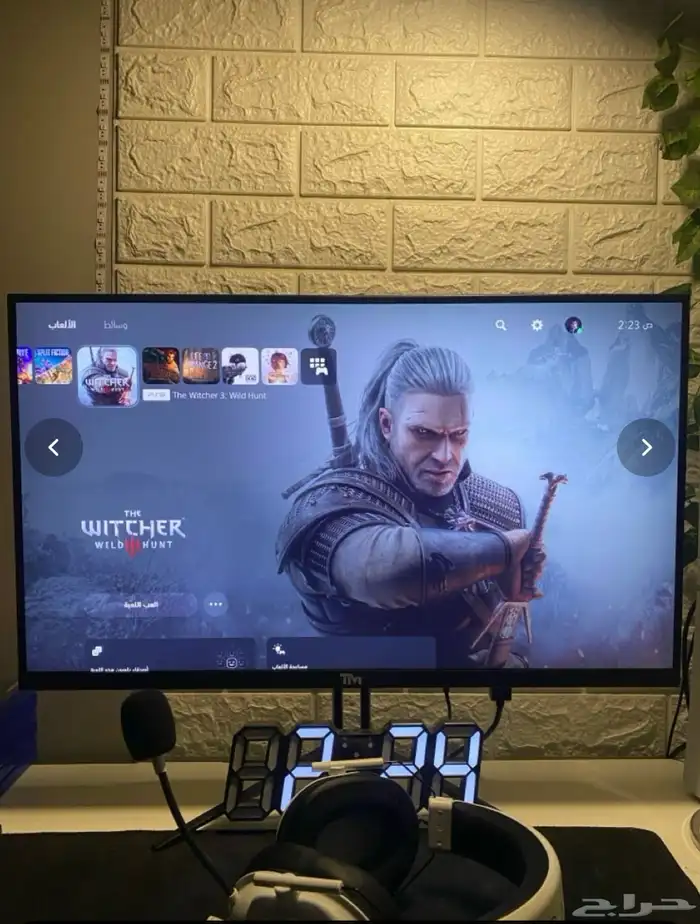 شاشة سوني 320 3