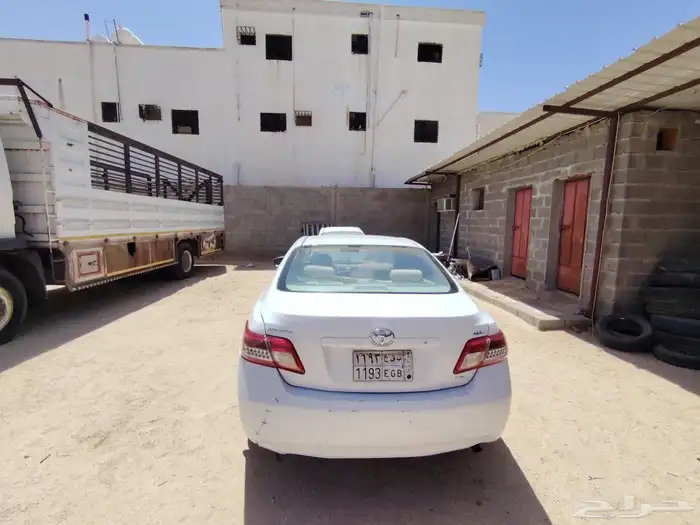 تويوتا كامري 2011 8