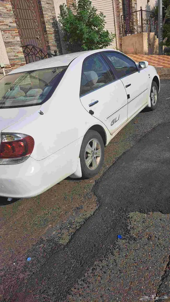 كامري جي ال اي 2005 1