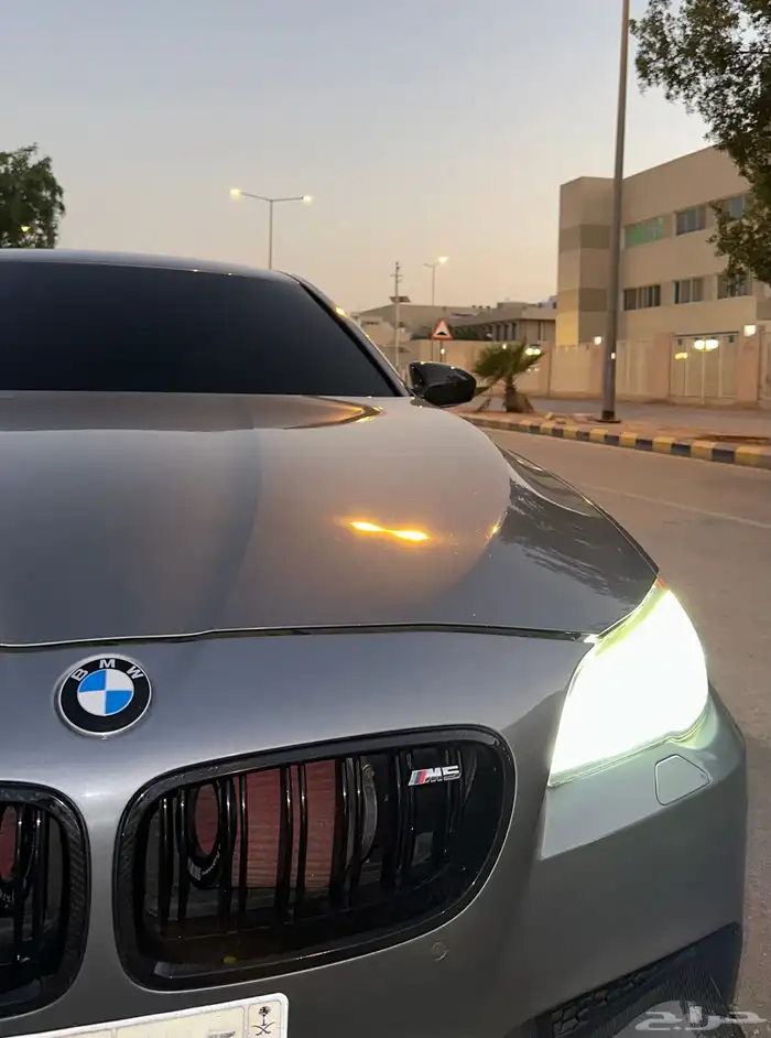 BMW M5 2013 بي ام ام فايف 4