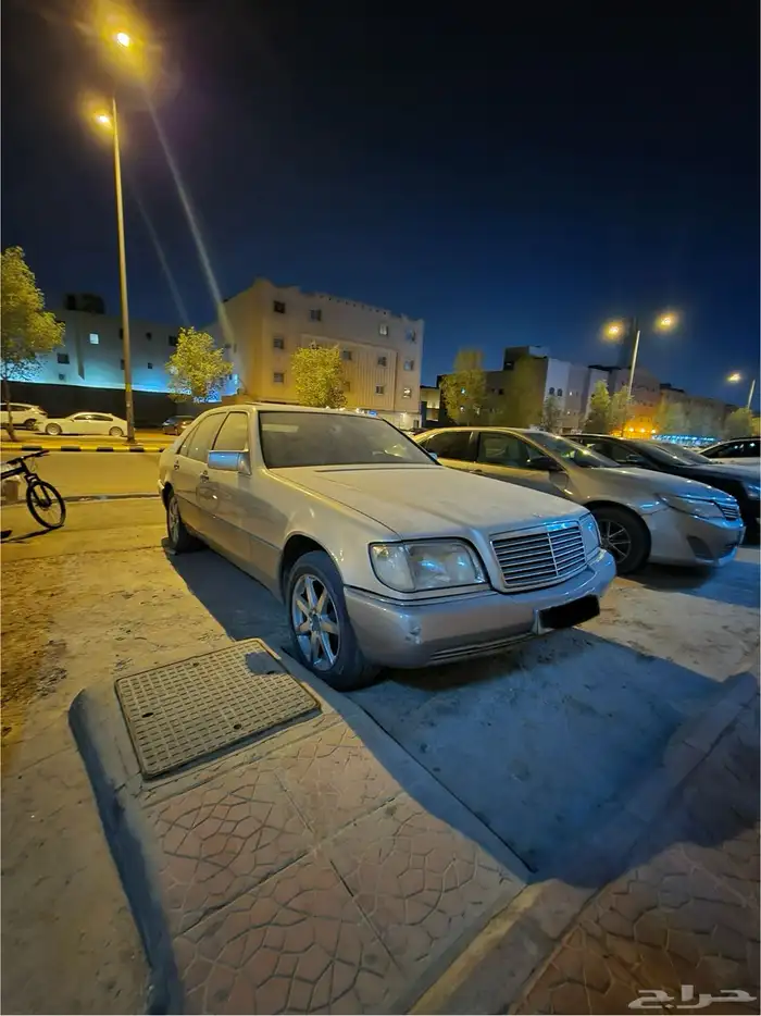 مرسيدس شبح 300 موديل 92 0