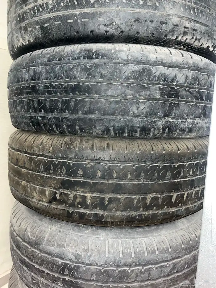 طقم مرسيدس بكفراته وكعكات ولعابات ترفيع 1