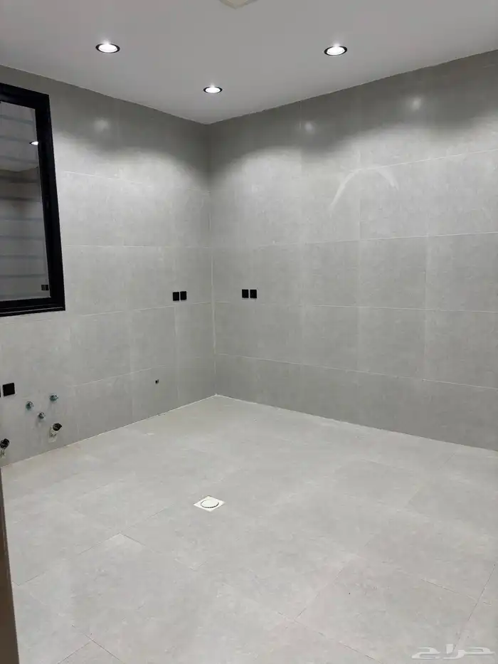 للبيع شقق تمليك ارضي 6 غرف بمدخل سياره ب 500 ألف 10